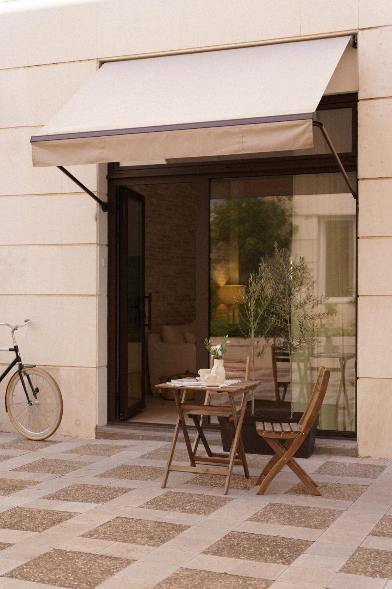 Luca Oliva Homes Riverside Apartamento